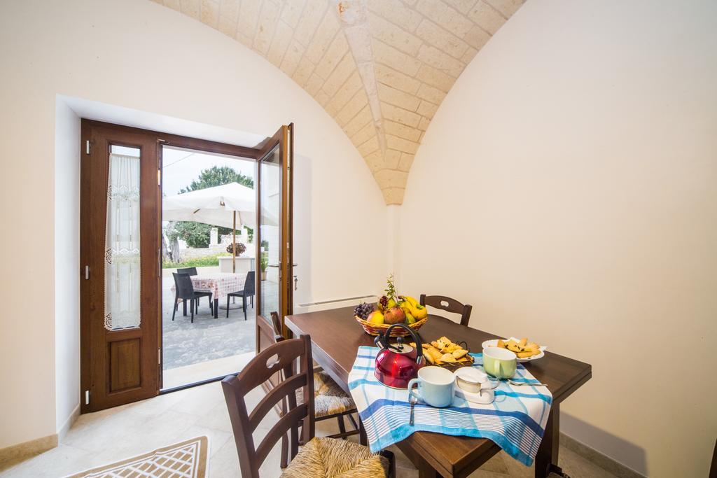Casa Vacanze A Pauljne Villa Locorotondo Bagian luar foto